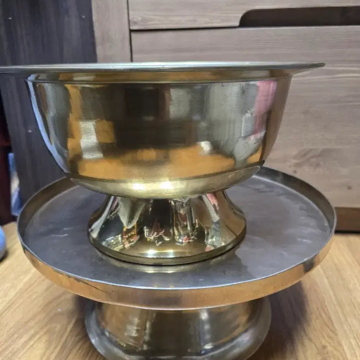 [BUNJANG] Miscellaneous Yuragi Bangzza Brass Tableware Set / 놋그릇)유기방짜 놋밥상 + 놋불기