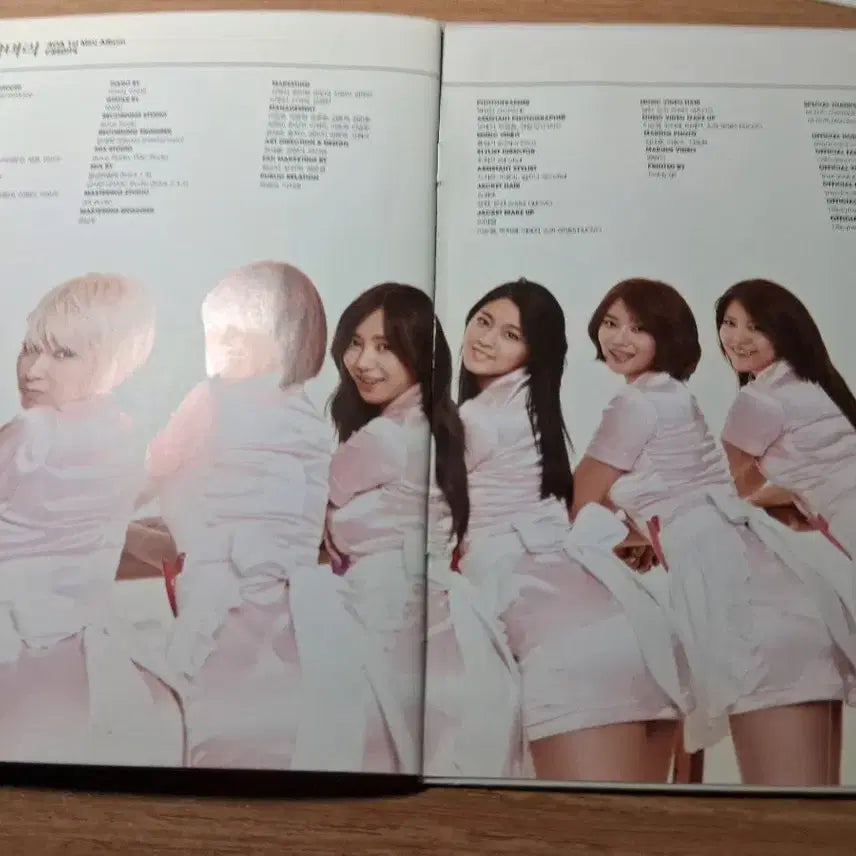 AOA 단발머리 1st 미니 싸인앨범+ 지민 포토카드