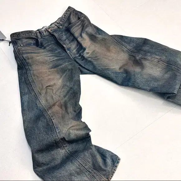 [BUNJANG] 25AW Never Forget 3D Twisted Wide Leg Jeans / 25AW 네버포겟 3D TWISTED WIDE LEG JEANS