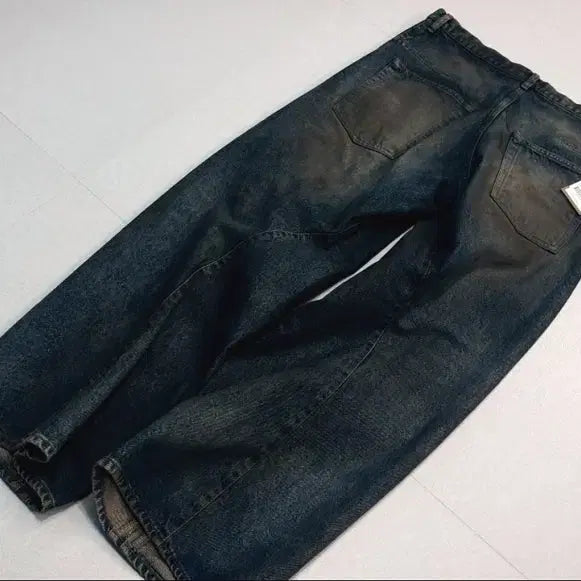 [BUNJANG] 25AW Never Forget 3D Twisted Wide Leg Jeans / 25AW 네버포겟 3D TWISTED WIDE LEG JEANS
