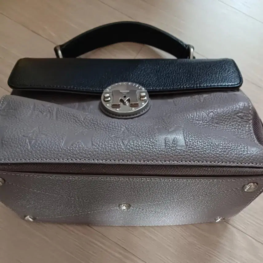 [BUNJANG] Metrocity Buckle Tote Bag / 메트로씨티버클토트백