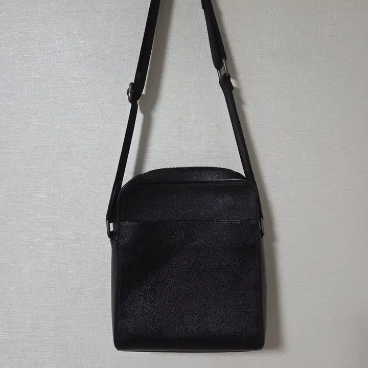 [BUNJANG] Daks Men's Black Leather Handbag / 남자 닥스 가방