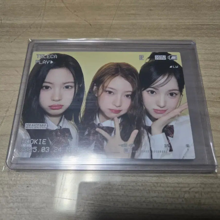 2025 테레카 k-pop KIIKIIKII 루키 포토카드 판매합니다.
