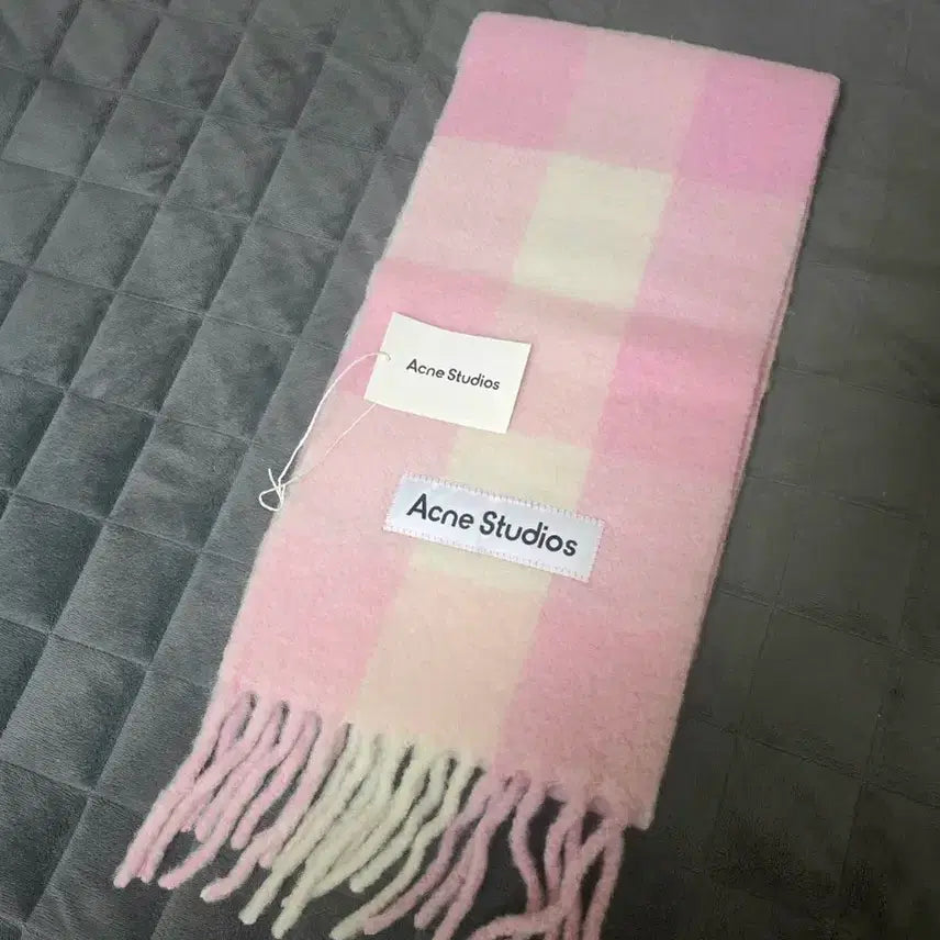 [BUNJANG] Acne Studios 25FW Mohair Wool Check Scarf Candy Pink / 아크네스튜디오 25fw 모헤어 울 체크 머플러 목도리 캔디핑크 화이트