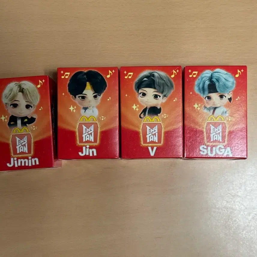 BTS TinyTAN 맥도날드 피규어