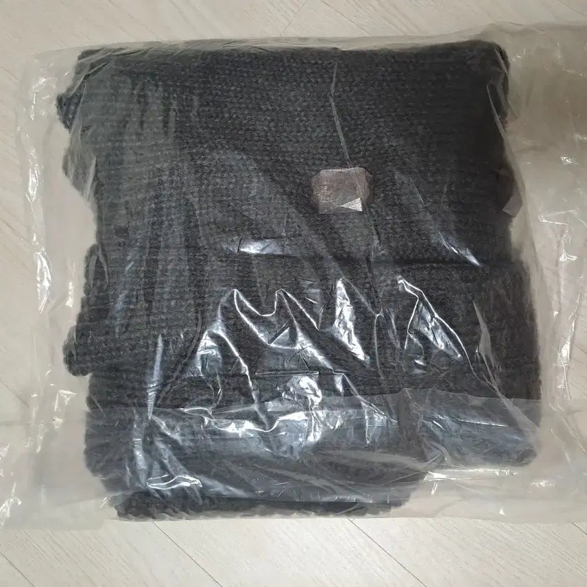 [BUNJANG] Riean New York Cardigan (Size 90) / 리안뉴욕 가디건(90)