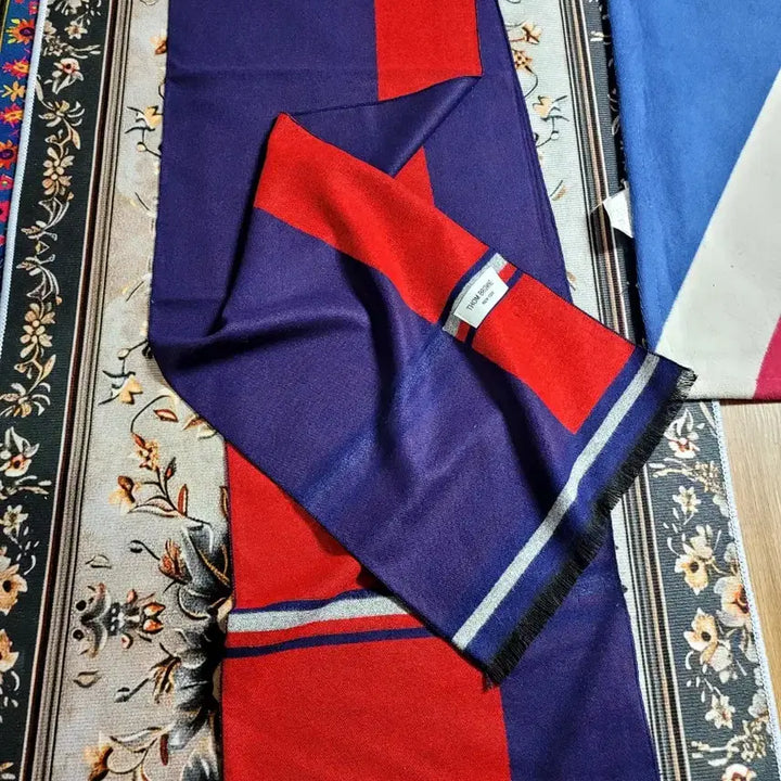 [BUNJANG] Thom Browne Scarf - Navy Red - New / 톰브라운머플러 새상품