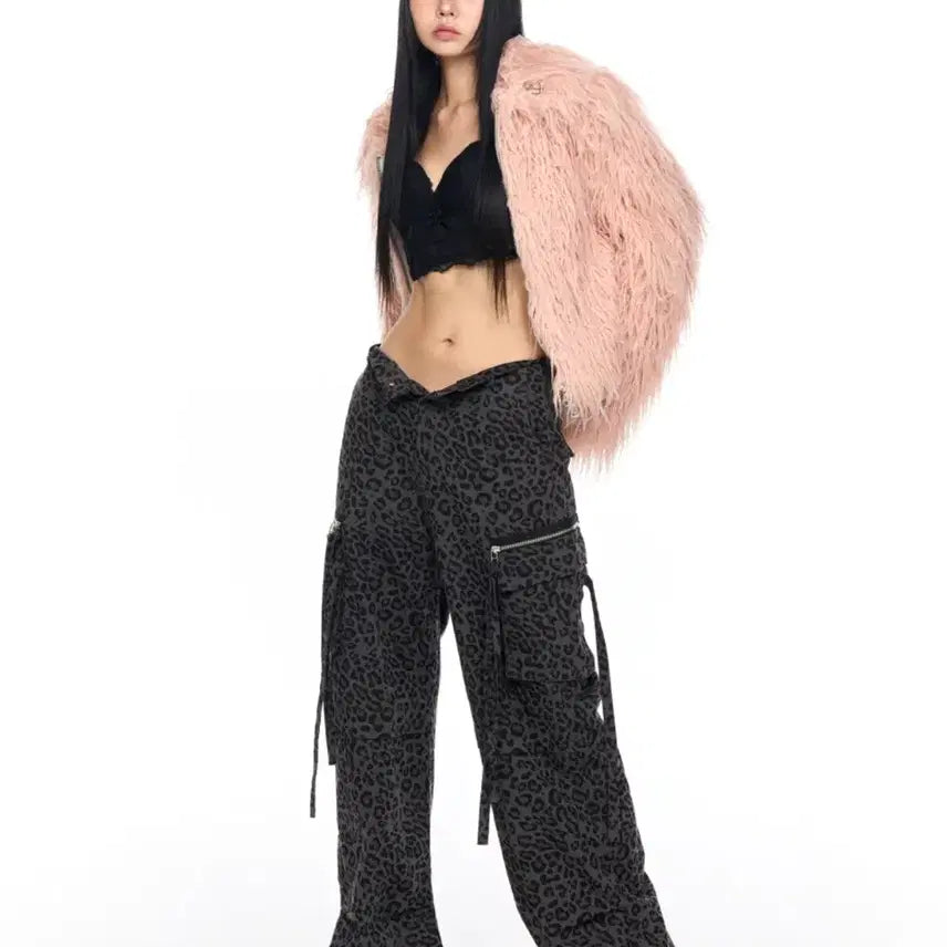 [BUNJANG] Fake Fur Jacket / 스키즘인듀싱 크롭 스파이키 폭스퍼자켓 베이비핑크 페이크시어링숏점퍼헤어리믹