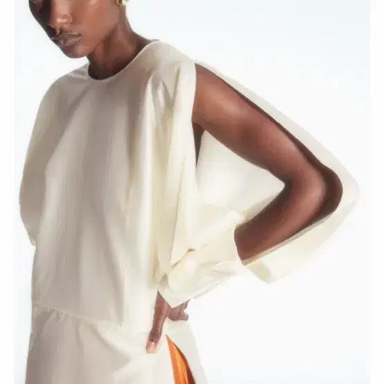 [BUNJANG] COS Open Sleeve Blouse / COS 코스 오픈 슬리브 블라우스