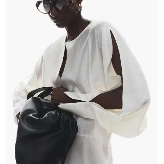 [BUNJANG] COS Open Sleeve Blouse / COS 코스 오픈 슬리브 블라우스