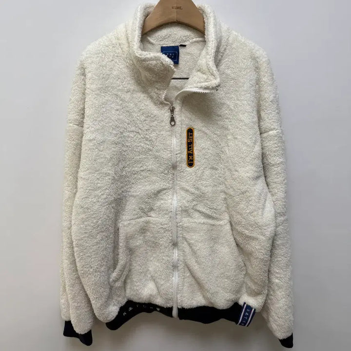 [BUNJANG] Romantic Crown Fleece Jacket - Size M / (310) 로맨틱크라운 후리스