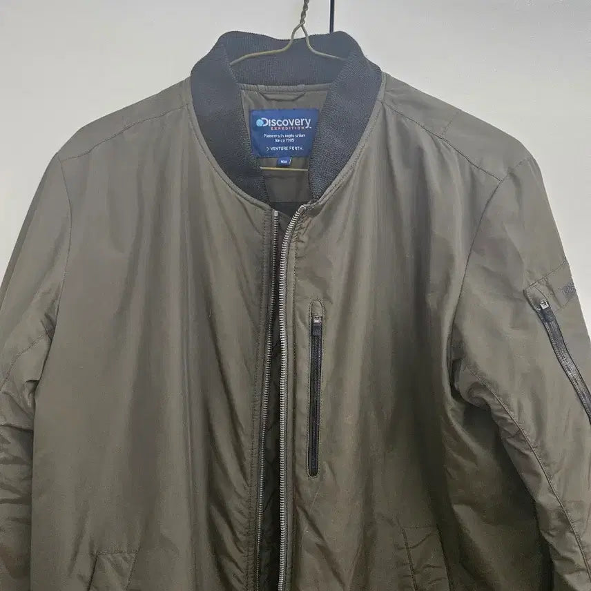 [BUNJANG] Discovery Khaki Long Bomber Jacket / 디스커버리 카키색 롱 봄버 자켓