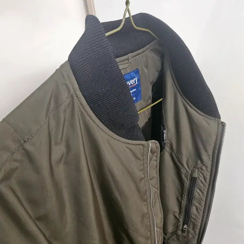 [BUNJANG] Discovery Khaki Long Bomber Jacket / 디스커버리 카키색 롱 봄버 자켓