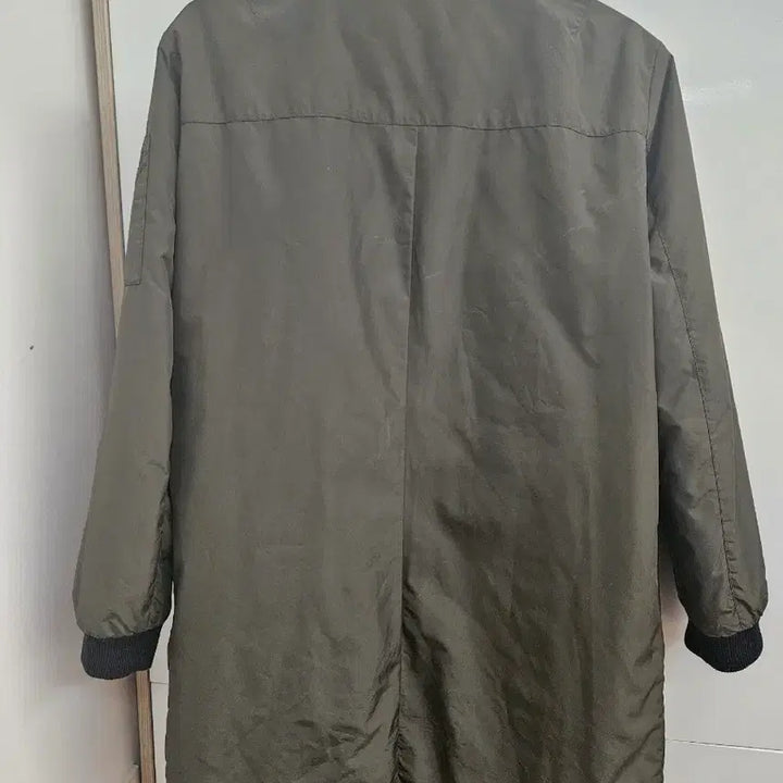 [BUNJANG] Discovery Khaki Long Bomber Jacket / 디스커버리 카키색 롱 봄버 자켓