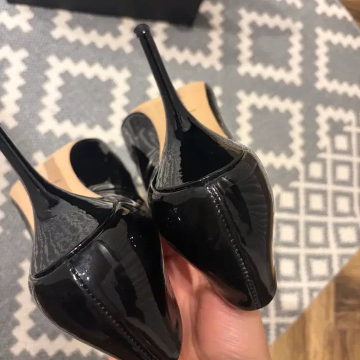 [BUNJANG] Moschino Black Italian Leather Shoes (Size 38) / 모스키노 구두 245-250(38) 블랙 이태리산