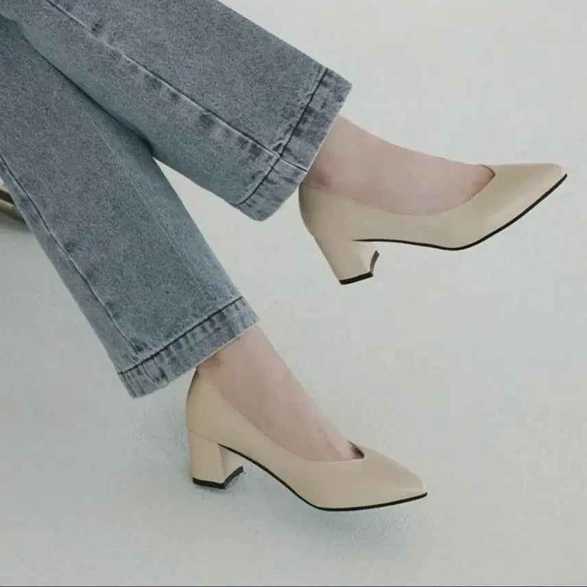 [BUNJANG] Marina Stiletto Mid Heel Ivory 225 / 착한구두 마리나 스틸레토 미들힐 아이보리 225