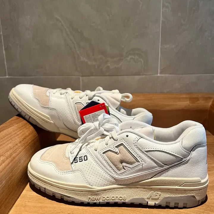 [BUNJANG] New Balance BB550PWG Shoes / 뉴발란스 bb550pwg, 270,275,280