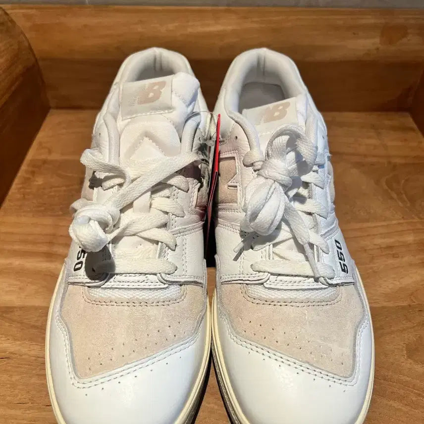 [BUNJANG] New Balance BB550PWG Shoes / 뉴발란스 bb550pwg, 270,275,280