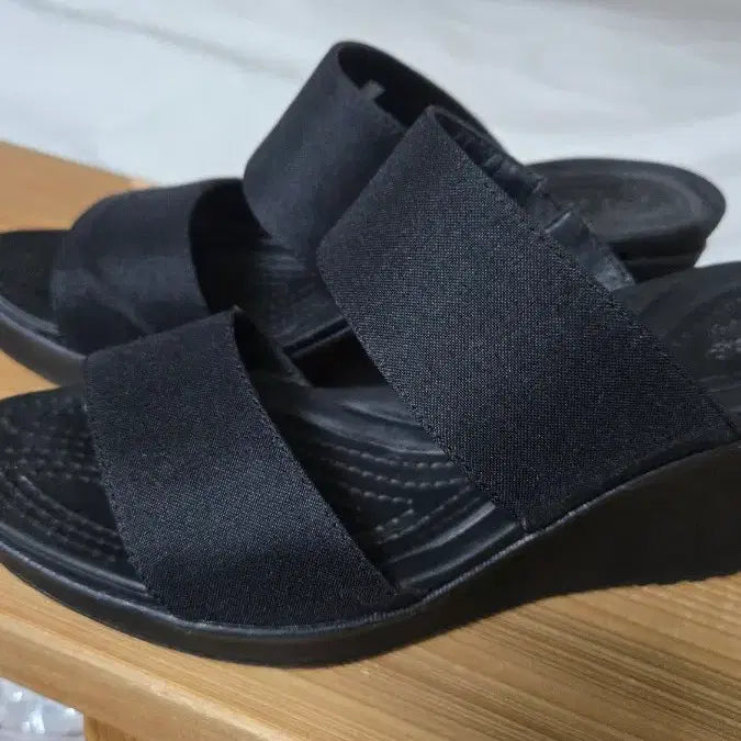 [BUNJANG] Crocs Wedge Heel / 크록스 투스트랩 240  웨지 크록스 힐