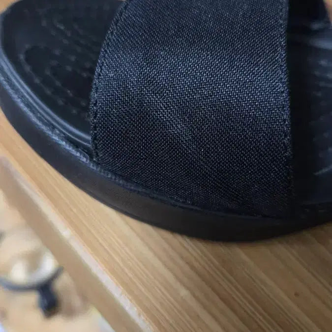 [BUNJANG] Crocs Wedge Heel / 크록스 투스트랩 240  웨지 크록스 힐