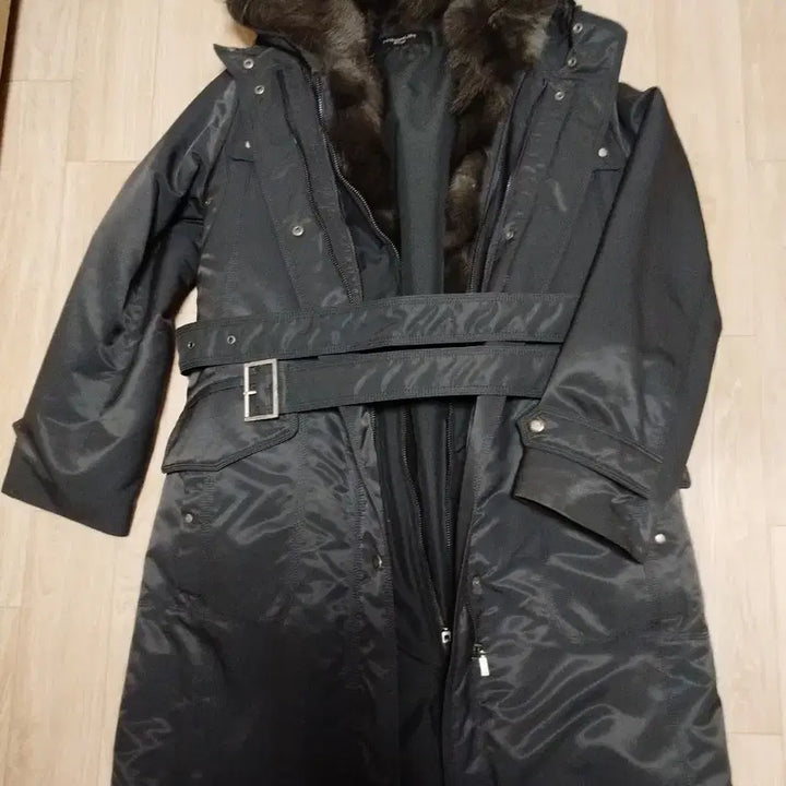 [BUNJANG] Minimum 3-Way Fox Hood Trimmed Down Padding Outerwear / 미니멈ㅡ3way폭스후드트리밍 다운패딩아우터