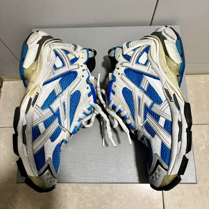 [BUNJANG] Balenciaga New Runner Size 41 / 발렌시아가 뉴러너 41