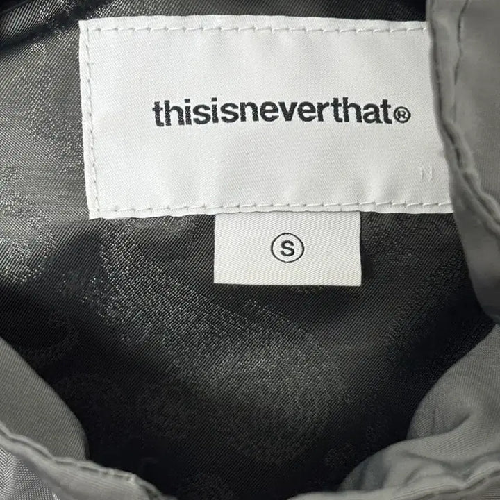 [BUNJANG] thisisneverthat Windbreaker Jacket Charcoal / 디스이즈네버댓 바람막이 자켓 아우터 차콜