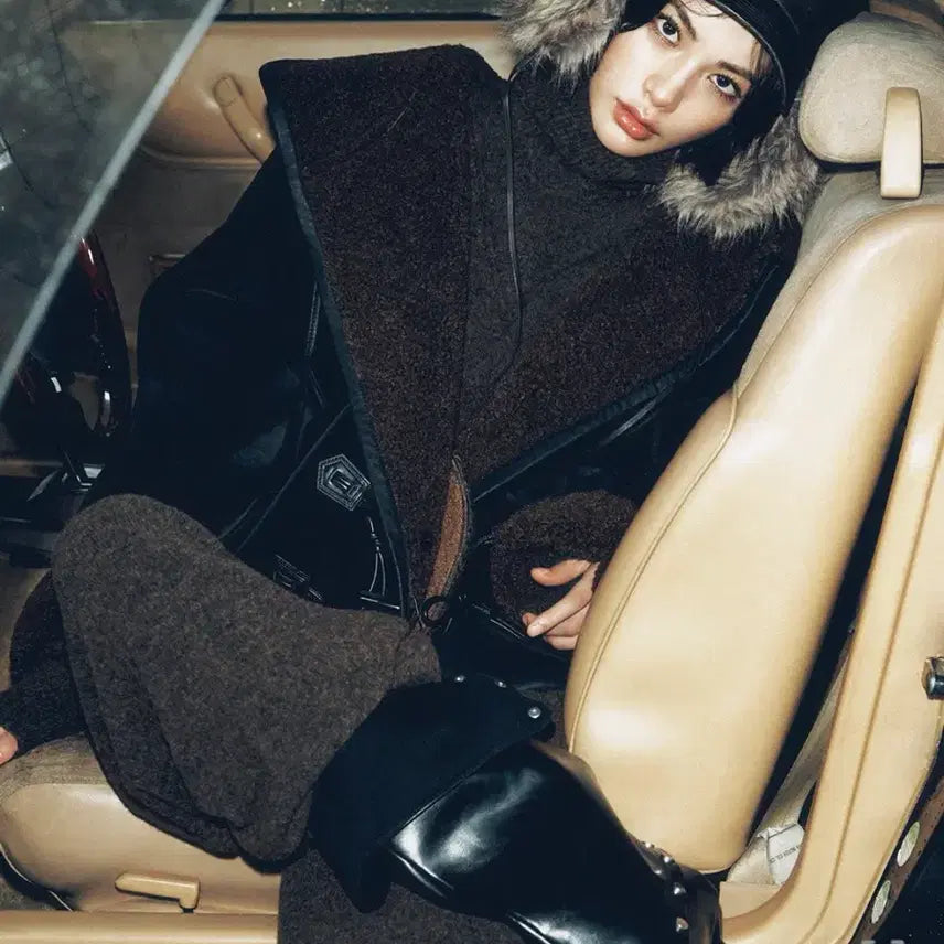 [BUNJANG] EBM Big Hooded Faux Mouton Coat / 25fw EBM 더플장식 포인트 빅후드 무스탕