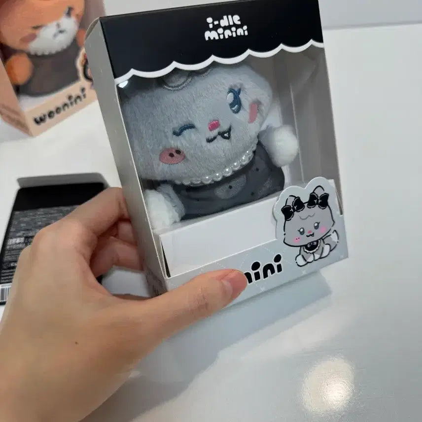 (여자)아이들 미니니 일괄 판매 (미개봉)