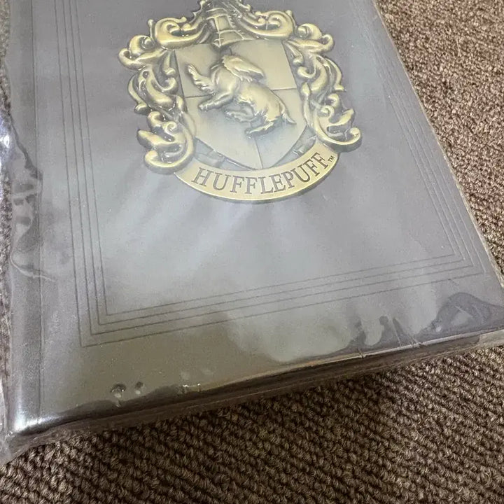 [BUNJANG] Harry Potter Hufflepuff Notebook / 해리포터 스튜디오 도쿄 굿즈 후플푸프 수첩