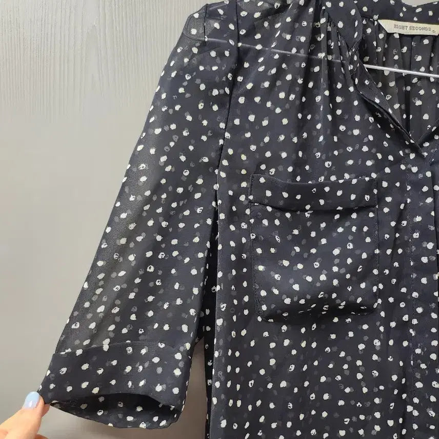 [BUNJANG] 8 Seconds Dot See-through Blouse / 에잇세컨즈 )도트 시스루 블라우스 s