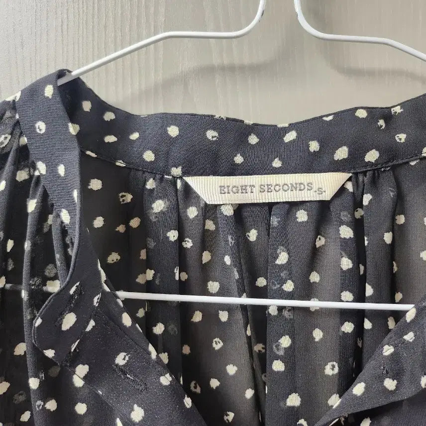 [BUNJANG] 8 Seconds Dot See-through Blouse / 에잇세컨즈 )도트 시스루 블라우스 s