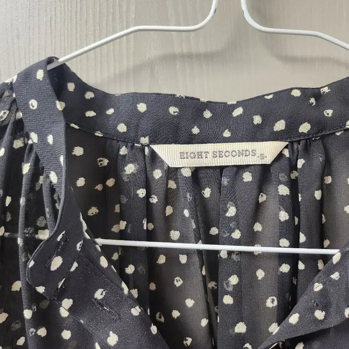 [BUNJANG] 8 Seconds Dot See-through Blouse / 에잇세컨즈 )도트 시스루 블라우스 s
