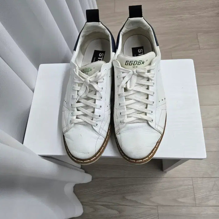 [BUNJANG] Golden Goose White Sneakers / 골든구스 화이트 스니커즈