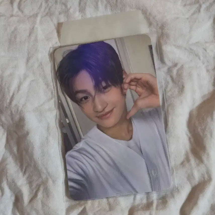 투어스 지훈 스파클링블루 알라딘 특전 포카 양도