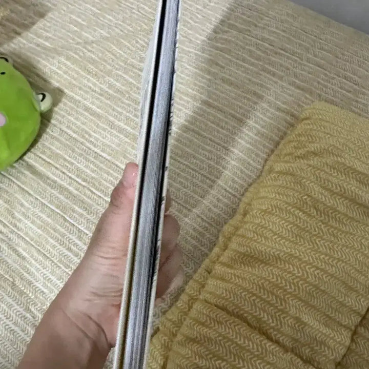 샤이니 로미오 뒷 커버 태민 앨범