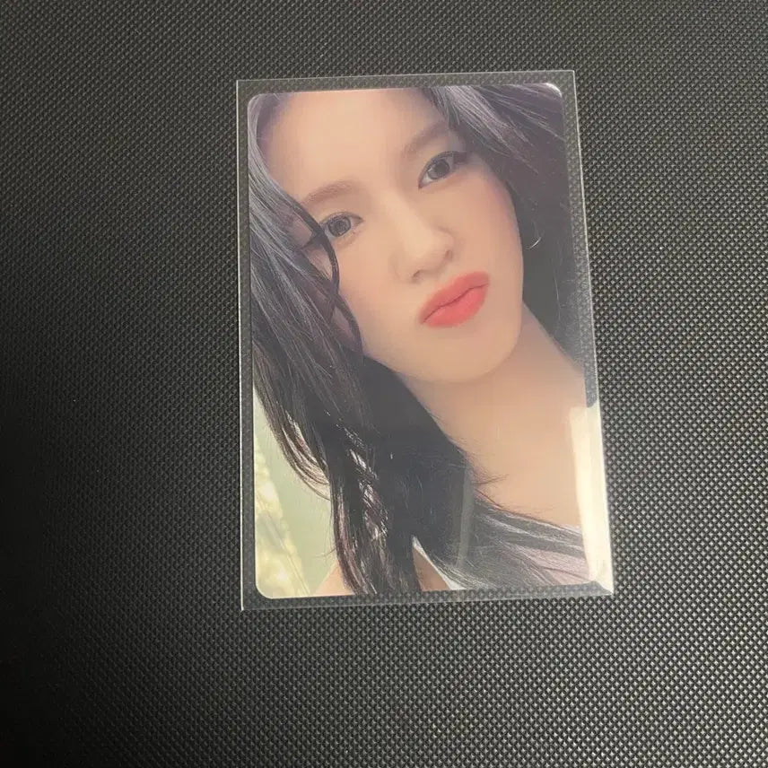 여자아이들 미연 포카 이즈위