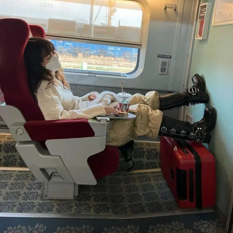 [BUNJANG] Arket Cable Knit Sweater / 민주픽 아르켓 울 케이블 리본빛 니트