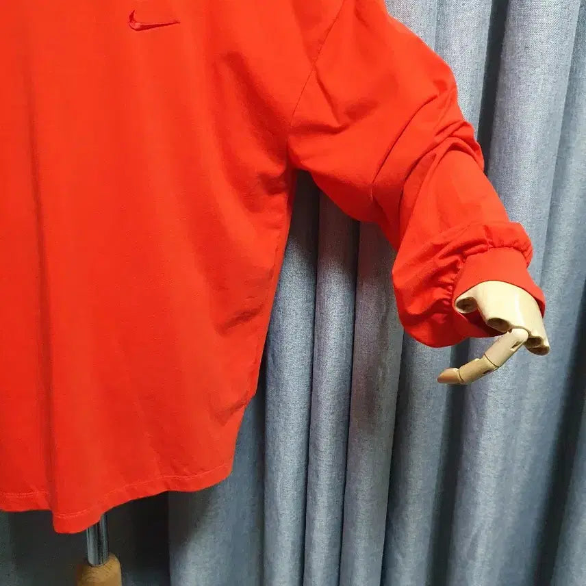 [BUNJANG] Long Sleeve / 스우시자수 레드 롱슬리브