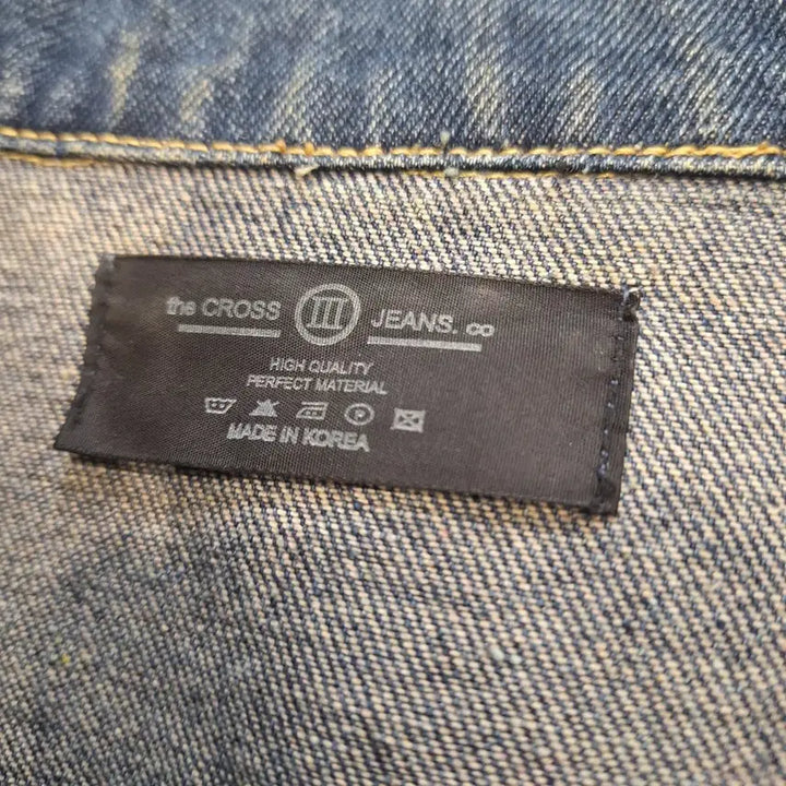 [BUNJANG] CROSS JEANS CO Distressed Denim Jacket Oversized / the CROSS JEANS.CO 데미지 청자켓입니다오버핏 스타일로 편