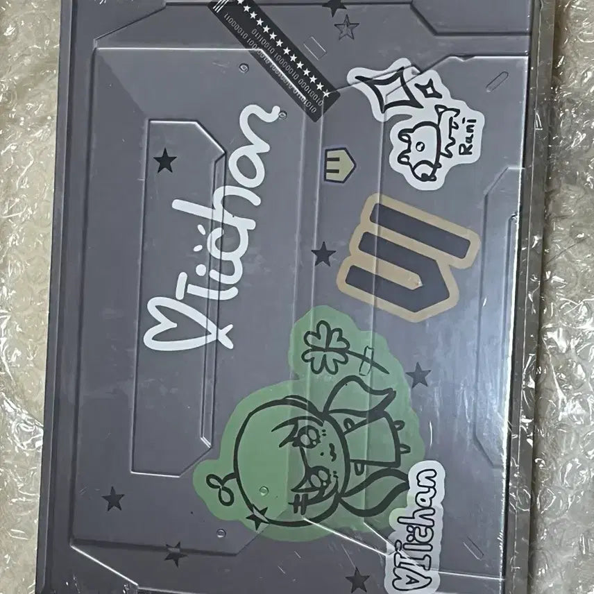 미개봉) 이세계아이돌 앨범 비챤 바인더