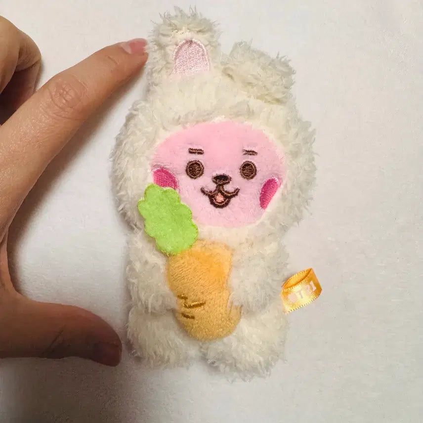 일본 bt21 토끼쿠키 키링