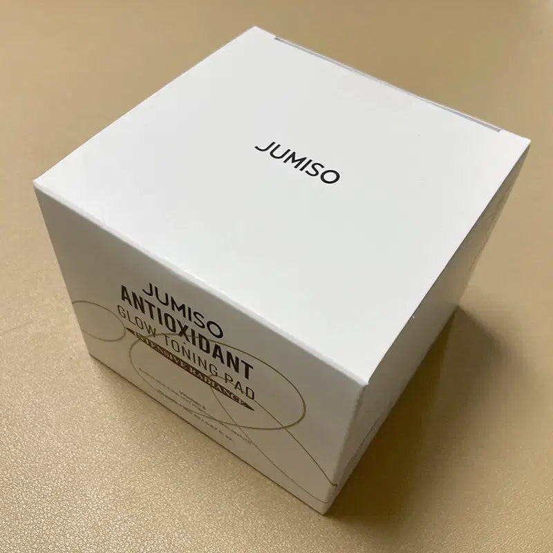 [BUNJANG] JUMISO Antioxidant Glow Toning Pad (Sealed) / 주미소 안티옥시던트 글로우 토닝 패드 70매 미개봉
