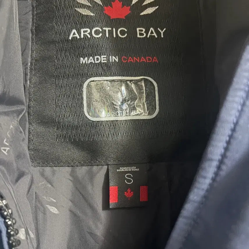 [BUNJANG] Arctic Bay Women's Padded Jacket (Size S) / 아틱베이 여성 패딩 s사이즈