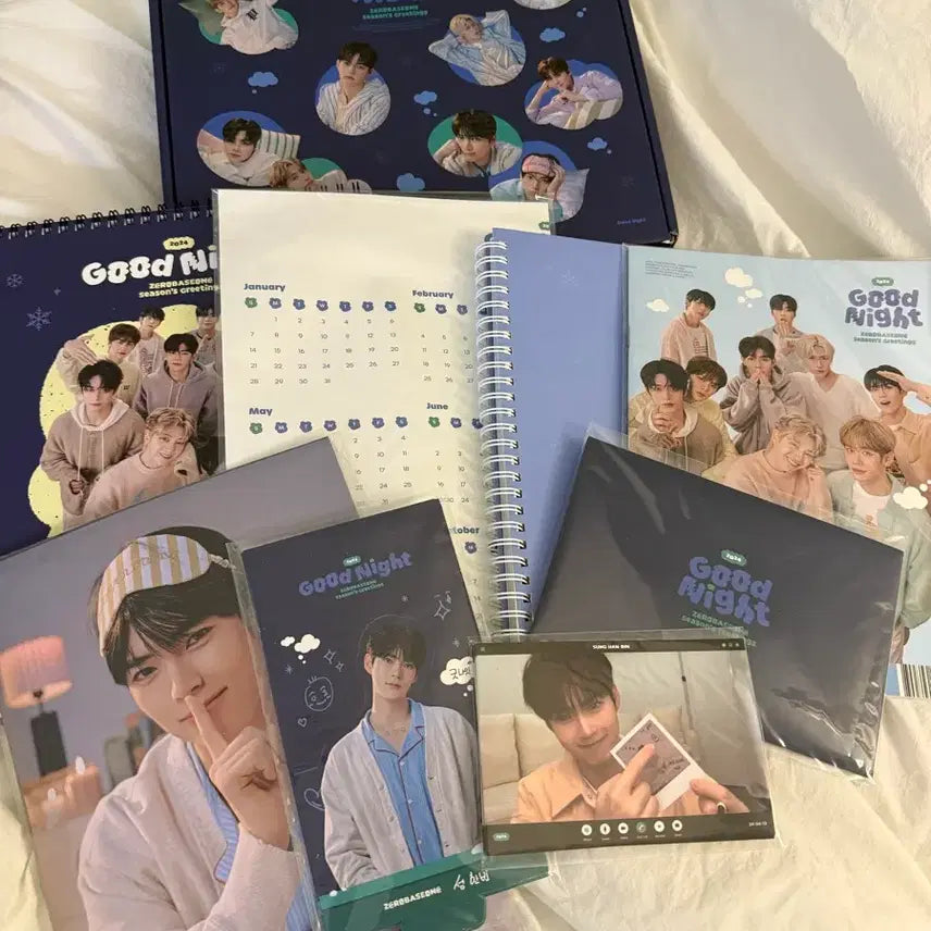 제로베이스원 2024 시즌그리팅 시그