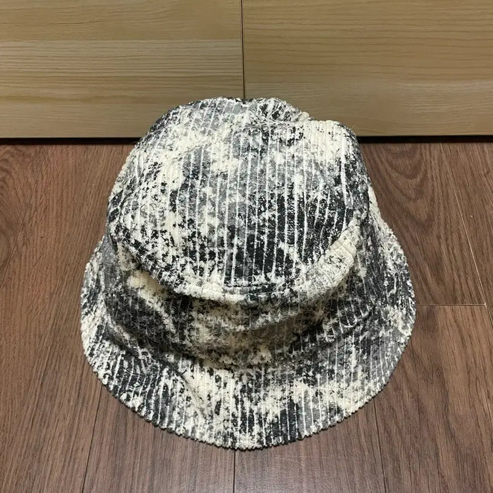 [BUNJANG] MISTERCHILD Bucket Hat Smoke / 미스터차일드 MISTERCHILD 버킷햇 모자 스모크