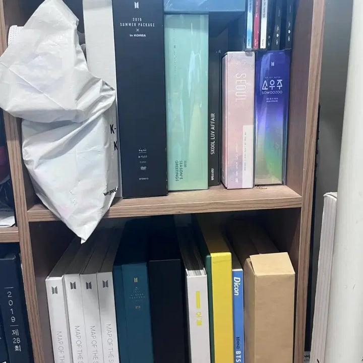 BTS 방탄소년단 앨범 및 굿즈 (일괄)
