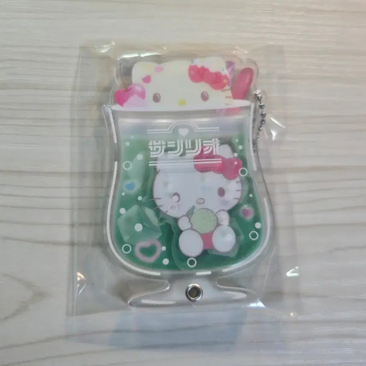 [BUNJANG] Sanrio Cream Soda Hello Kitty Acrylic Charm / 산리오 시크릿 커스텀 아크릴 참 크림소다 키티 메론소다 디자인