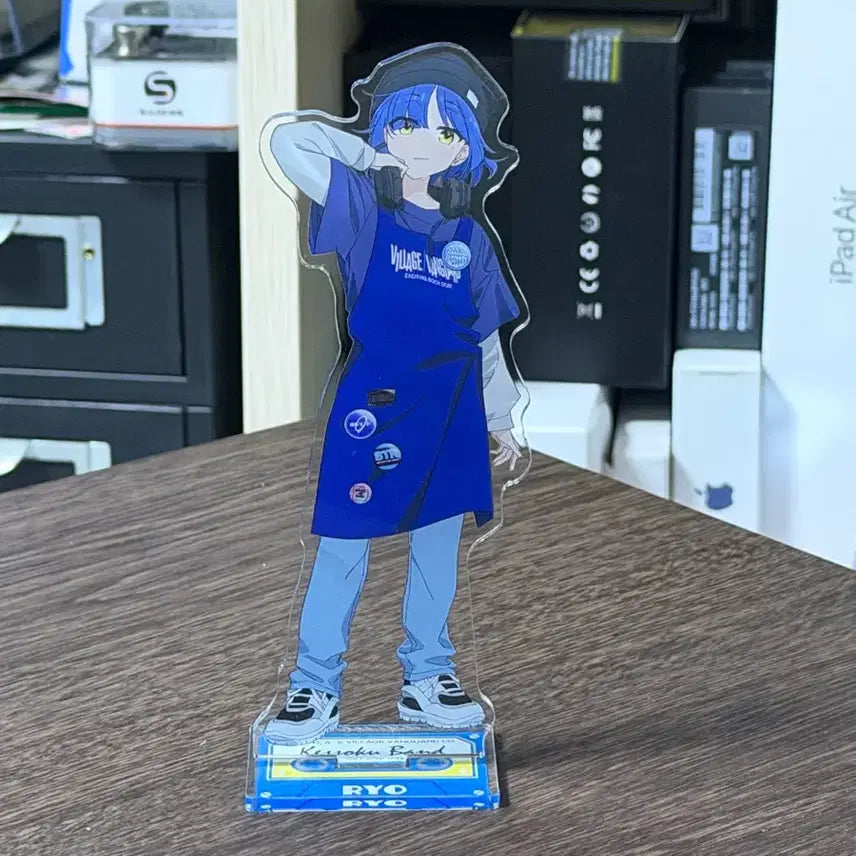 [BUNJANG] Yamada Ryosuke Village Vanguard Acrylic Stand / 야마다료 빌리지뱅가드 아크릴