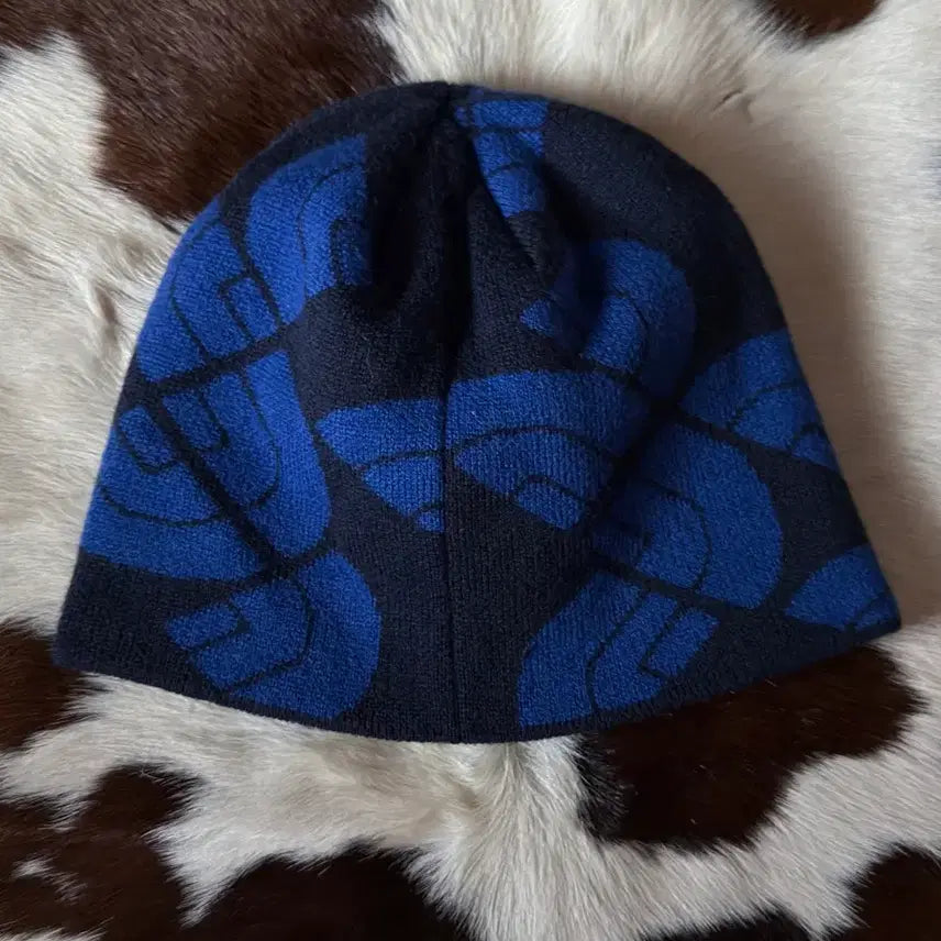 [BUNJANG] The North Face TNF Logo Jacquard Beanie / 00s 노스페이스 TNF Logo Jacquard Beanie